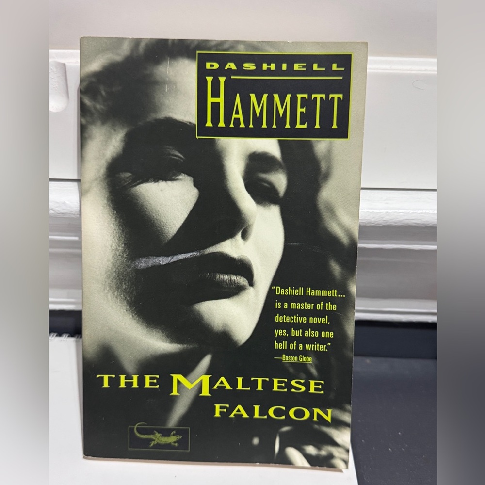 🔎✨ The Maltese Falcon by Dashiell Hammett — Classic Noir Masterpiece ✨🔎
